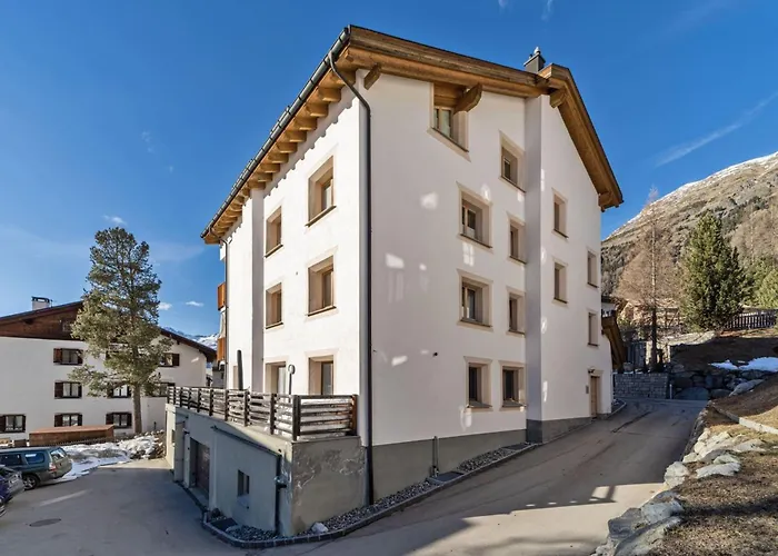 Daire Chesa Piz Chalchagn - Pontresina